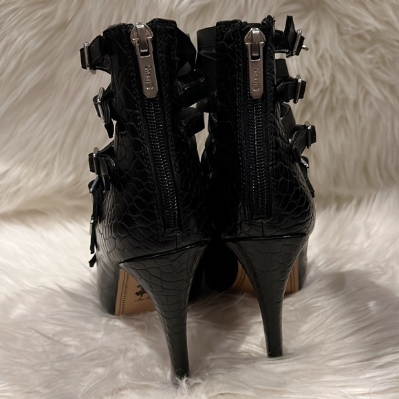 Sam Edelman Lennox Heels - Picture 2 of 3